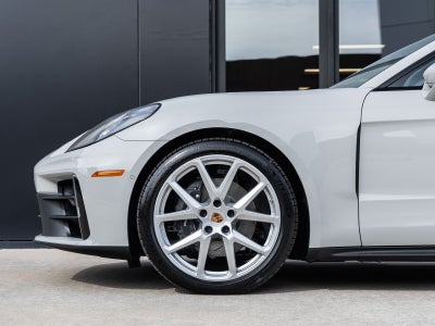 2026 Porsche Panamera Panamera 4