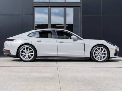 2026 Porsche Panamera Panamera 4