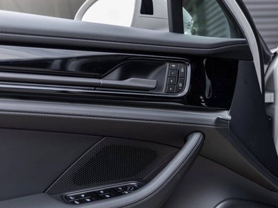 2026 Porsche Panamera Panamera 4