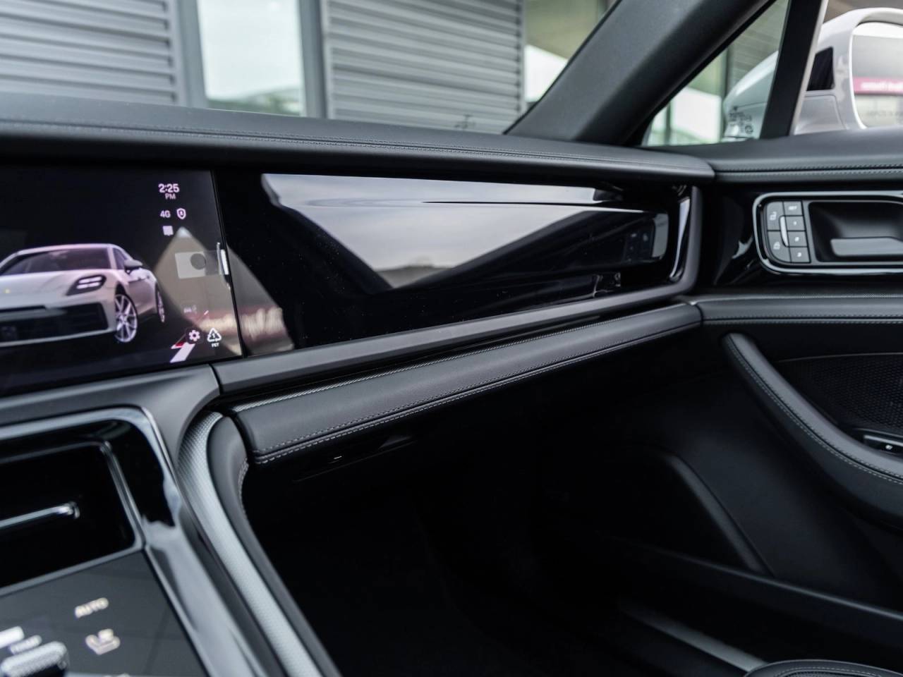 2026 Porsche Panamera Panamera 4