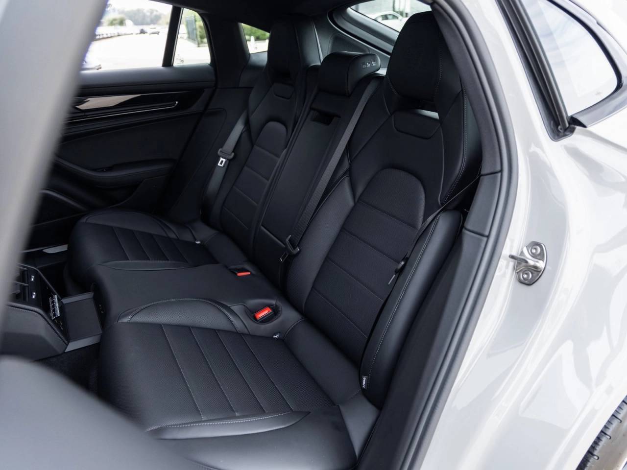 2026 Porsche Panamera Panamera 4