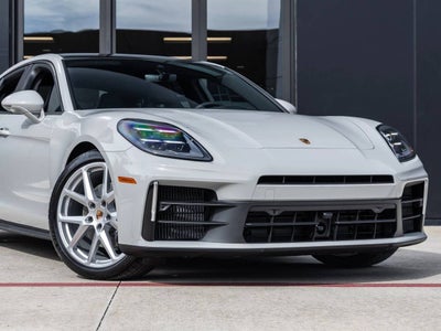 2026 Porsche Panamera Panamera 4