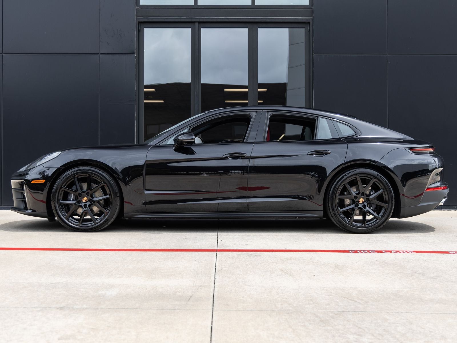 2026 Porsche Panamera RWD