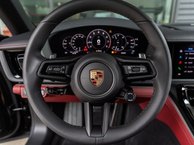 2026 Porsche Panamera RWD