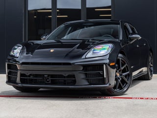 2026 Porsche Panamera Base