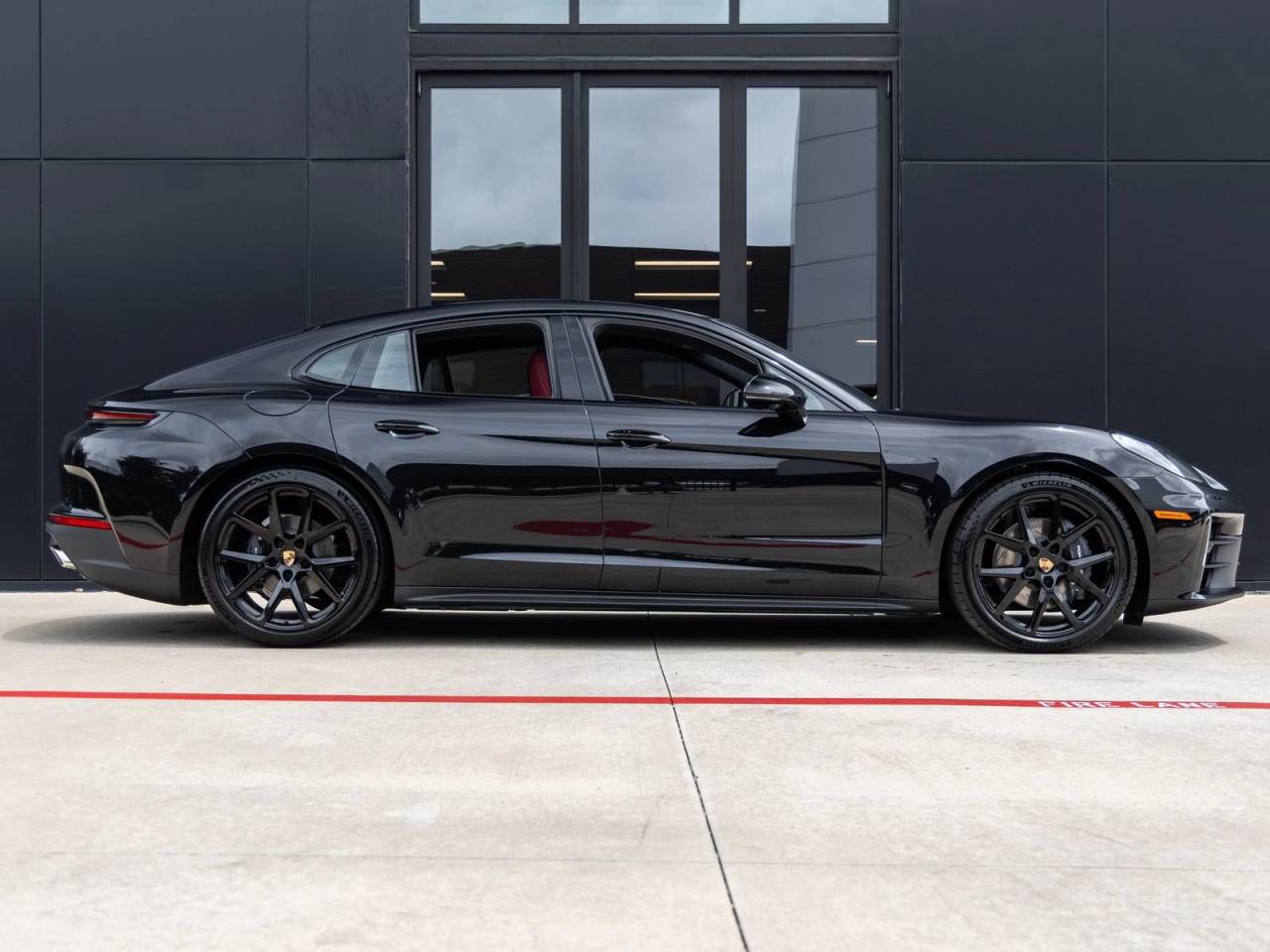 2026 Porsche Panamera RWD