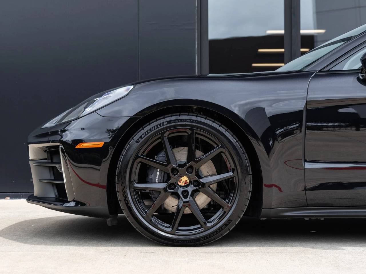2026 Porsche Panamera RWD