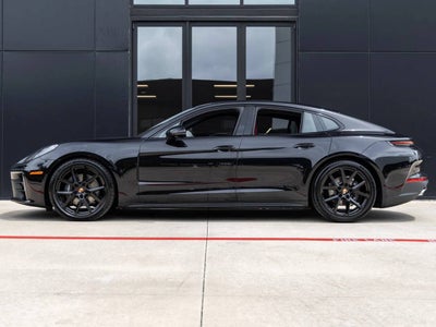 2026 Porsche Panamera RWD