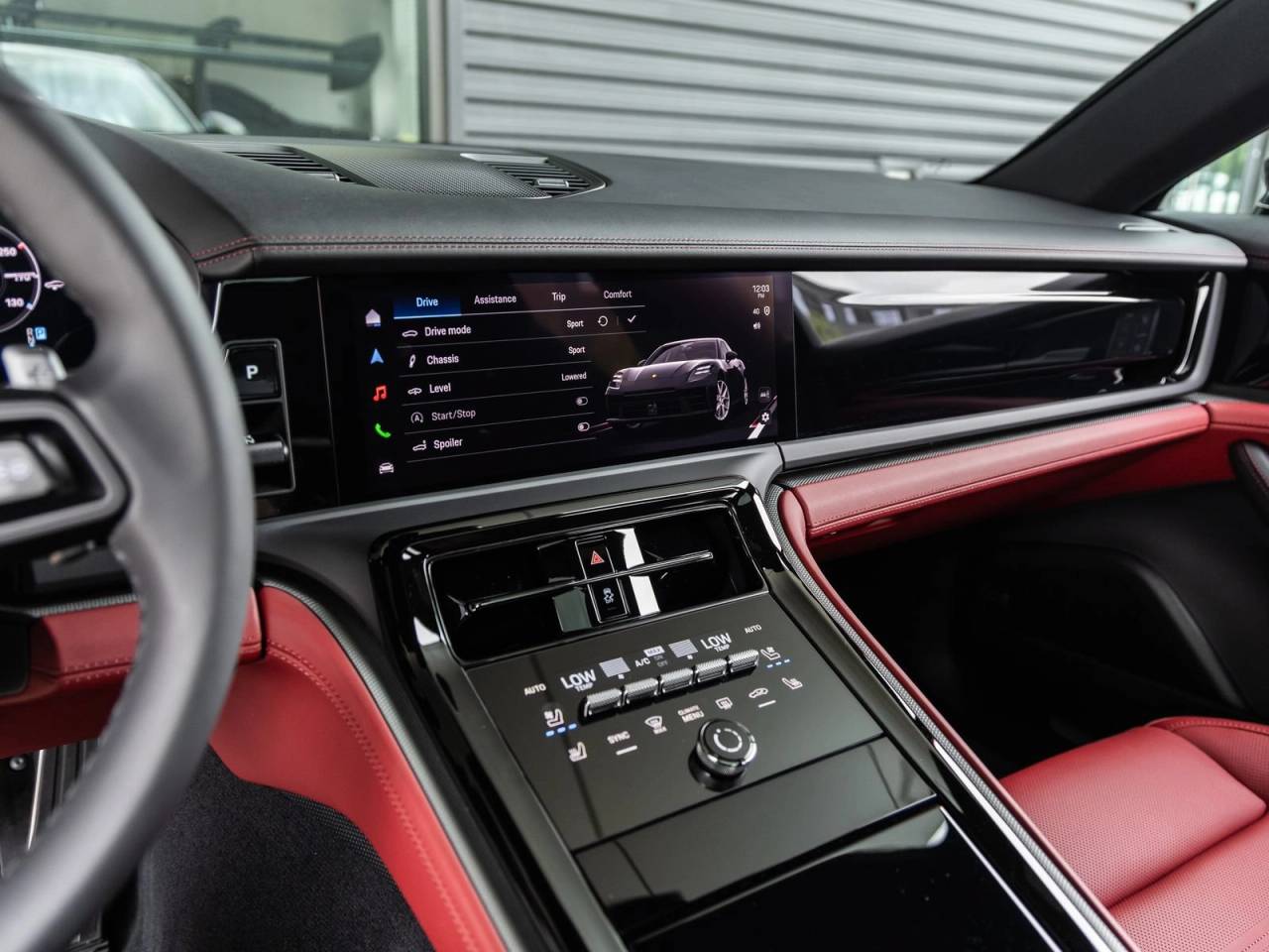 2026 Porsche Panamera RWD