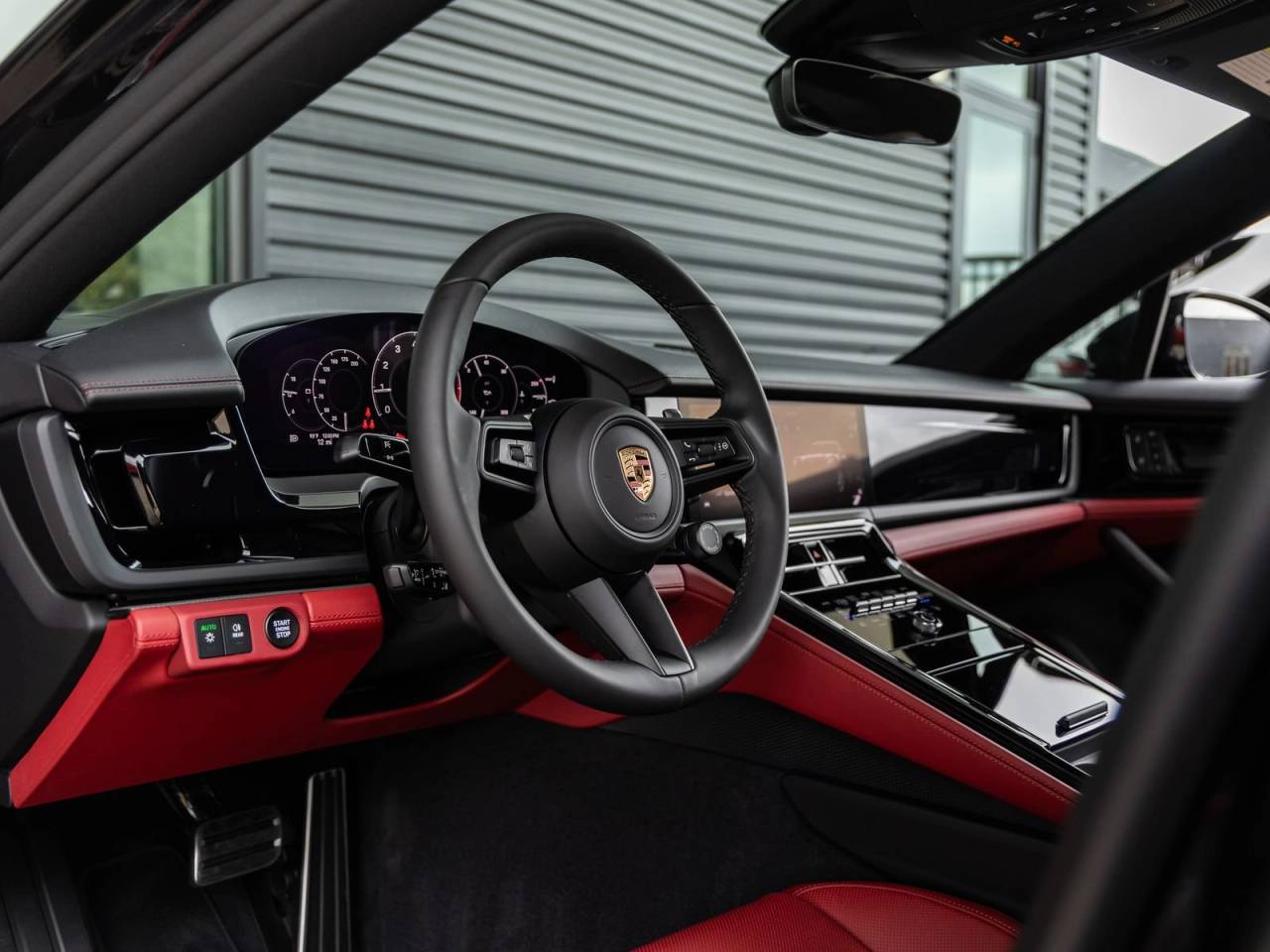 2026 Porsche Panamera RWD