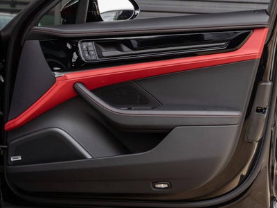 2026 Porsche Panamera RWD