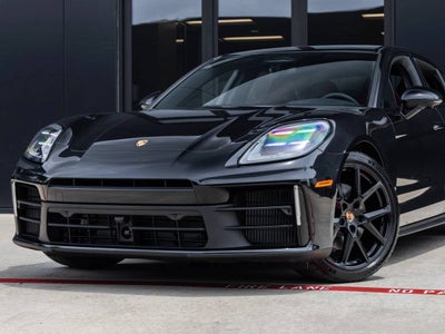 2026 Porsche Panamera RWD