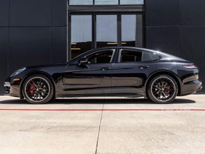 2023 Porsche Panamera 4S
