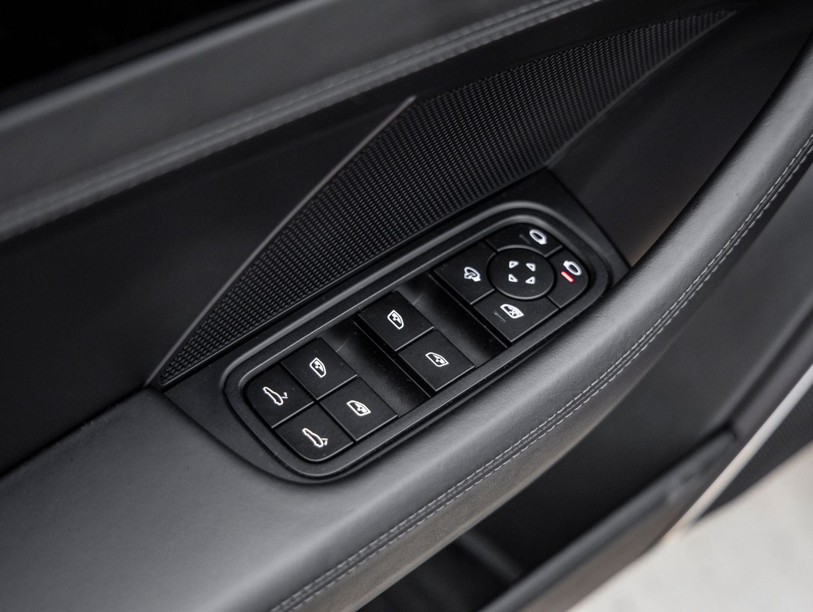 2023 Porsche Panamera 4S