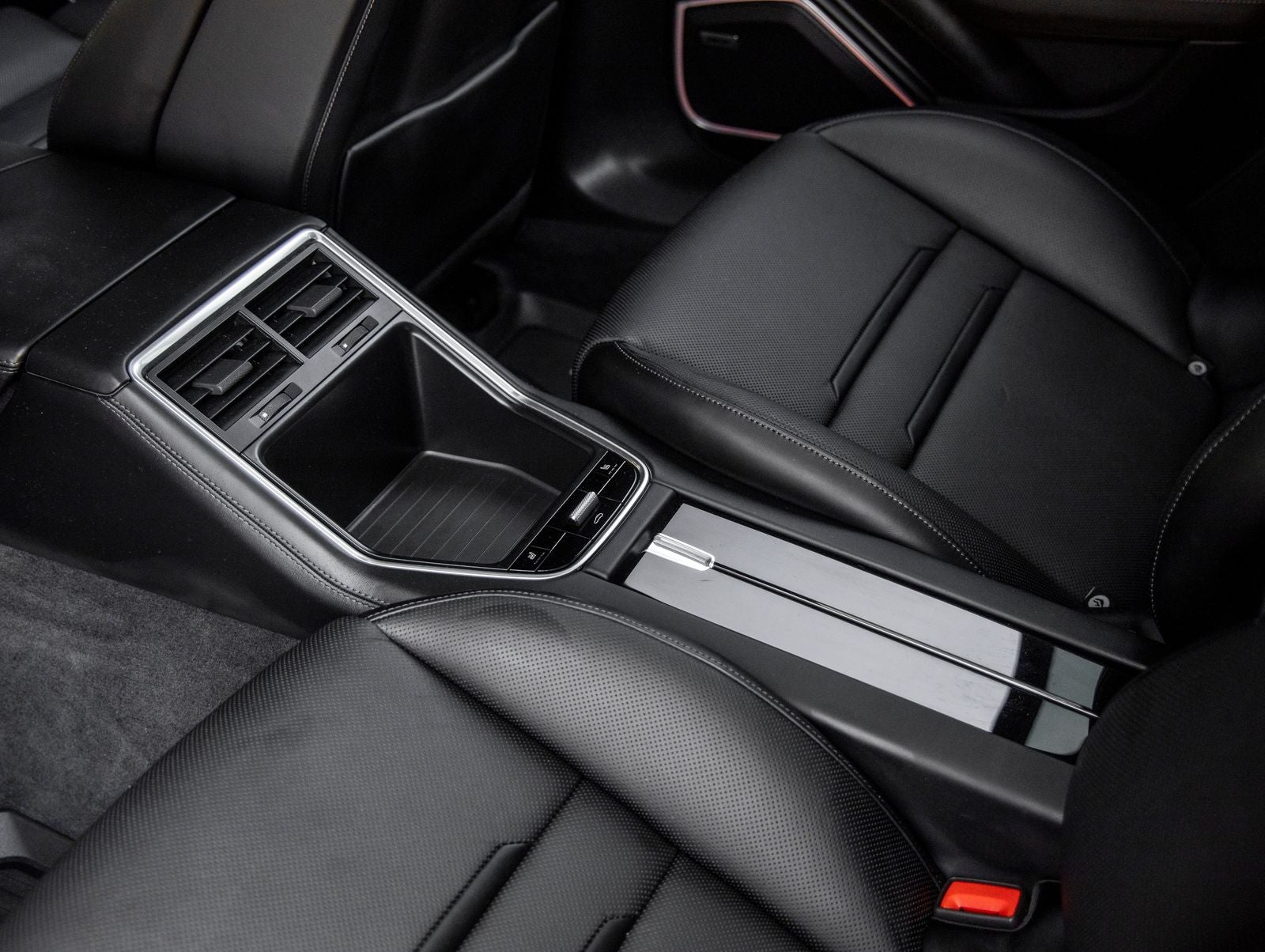 2023 Porsche Panamera 4S