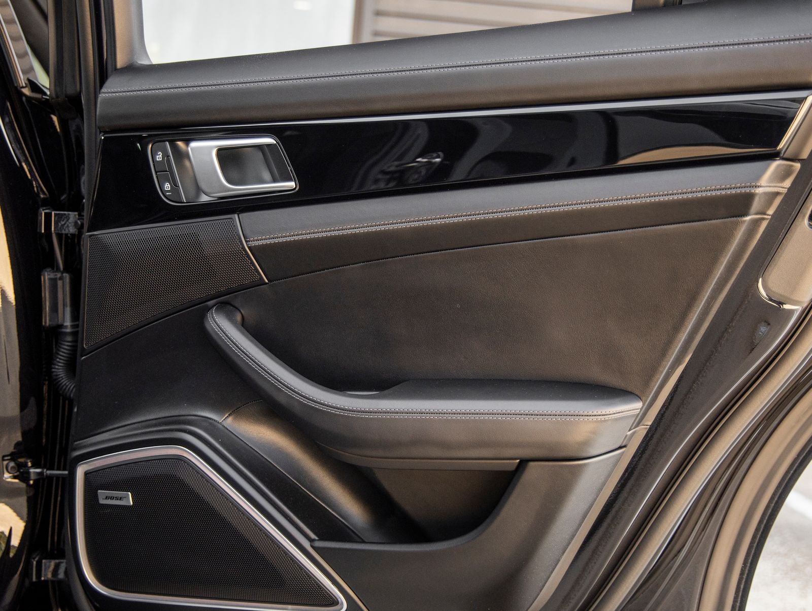 2023 Porsche Panamera 4S