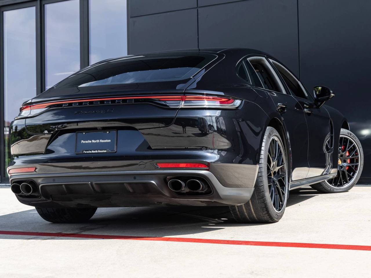 2023 Porsche Panamera 4S