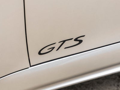 2018 Porsche 718 Cayman GTS