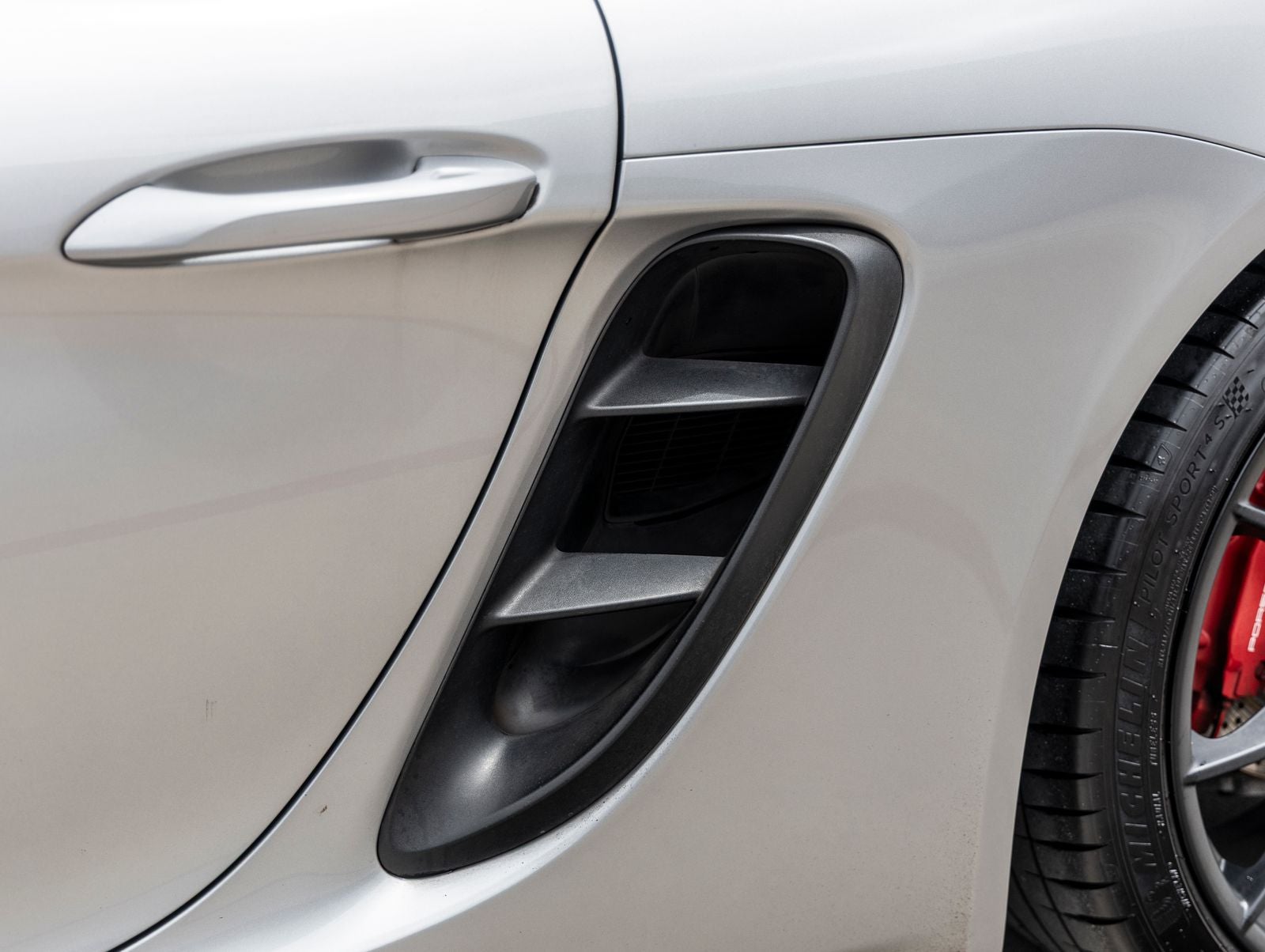 2018 Porsche 718 Cayman GTS