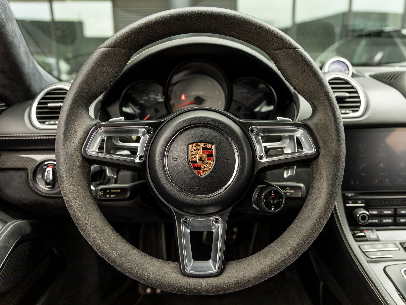 2018 Porsche 718 Cayman GTS