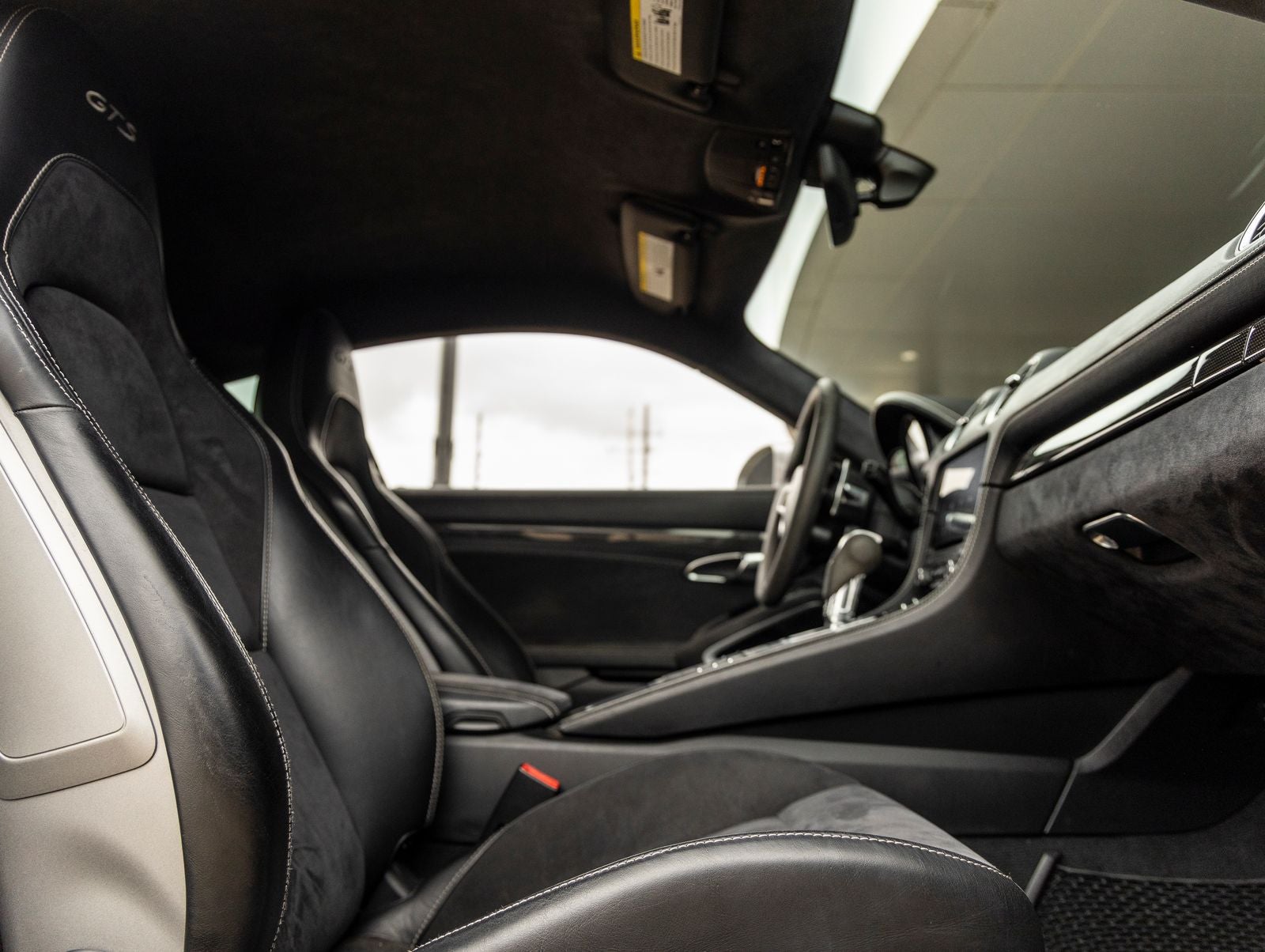 2018 Porsche 718 Cayman GTS