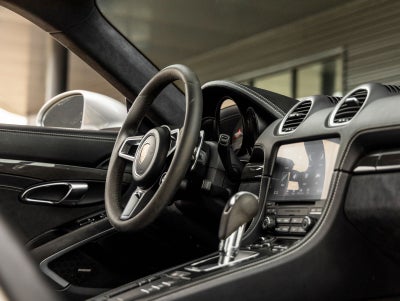 2018 Porsche 718 Cayman GTS