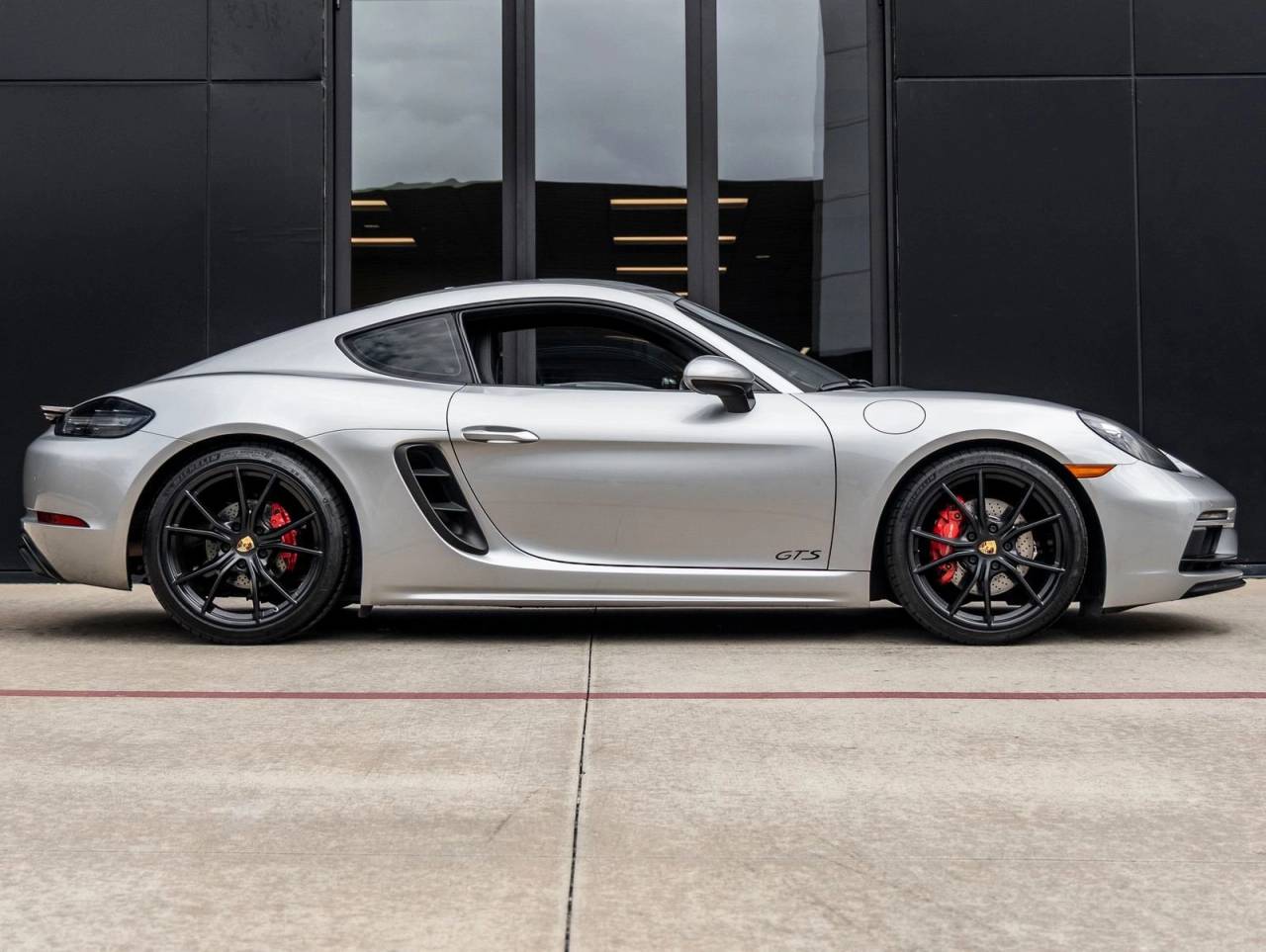 2018 Porsche 718 Cayman GTS