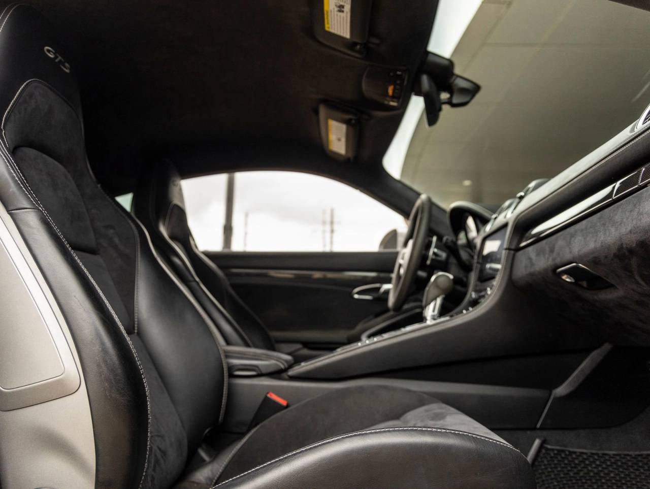 2018 Porsche 718 Cayman GTS