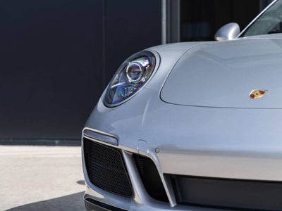 2019 Porsche 911 Carrera GTS
