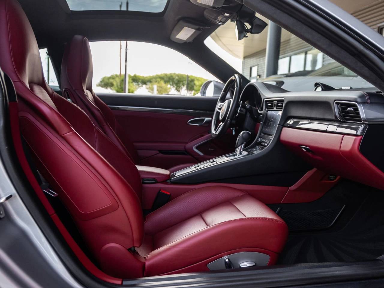 2019 Porsche 911 Carrera GTS