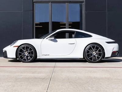 2025 Porsche 911 911 Carrera GTS