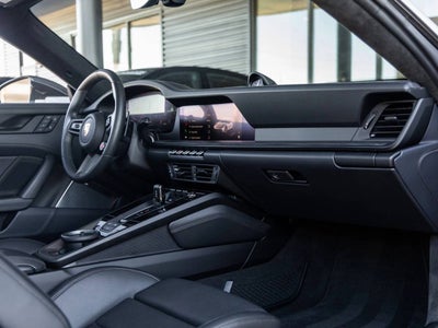 2025 Porsche 911 911 Carrera GTS