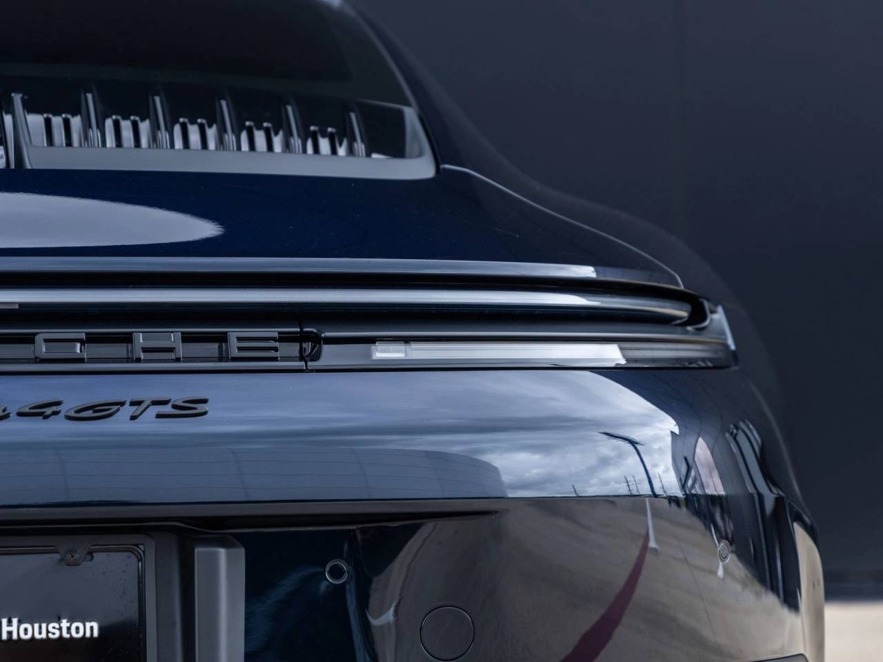 2026 Porsche 911 Carrera 4 GTS