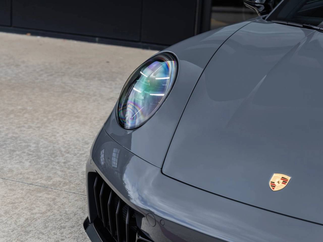 2026 Porsche 911 Carrera 4 GTS