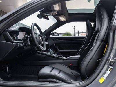 2026 Porsche 911 Carrera 4 GTS