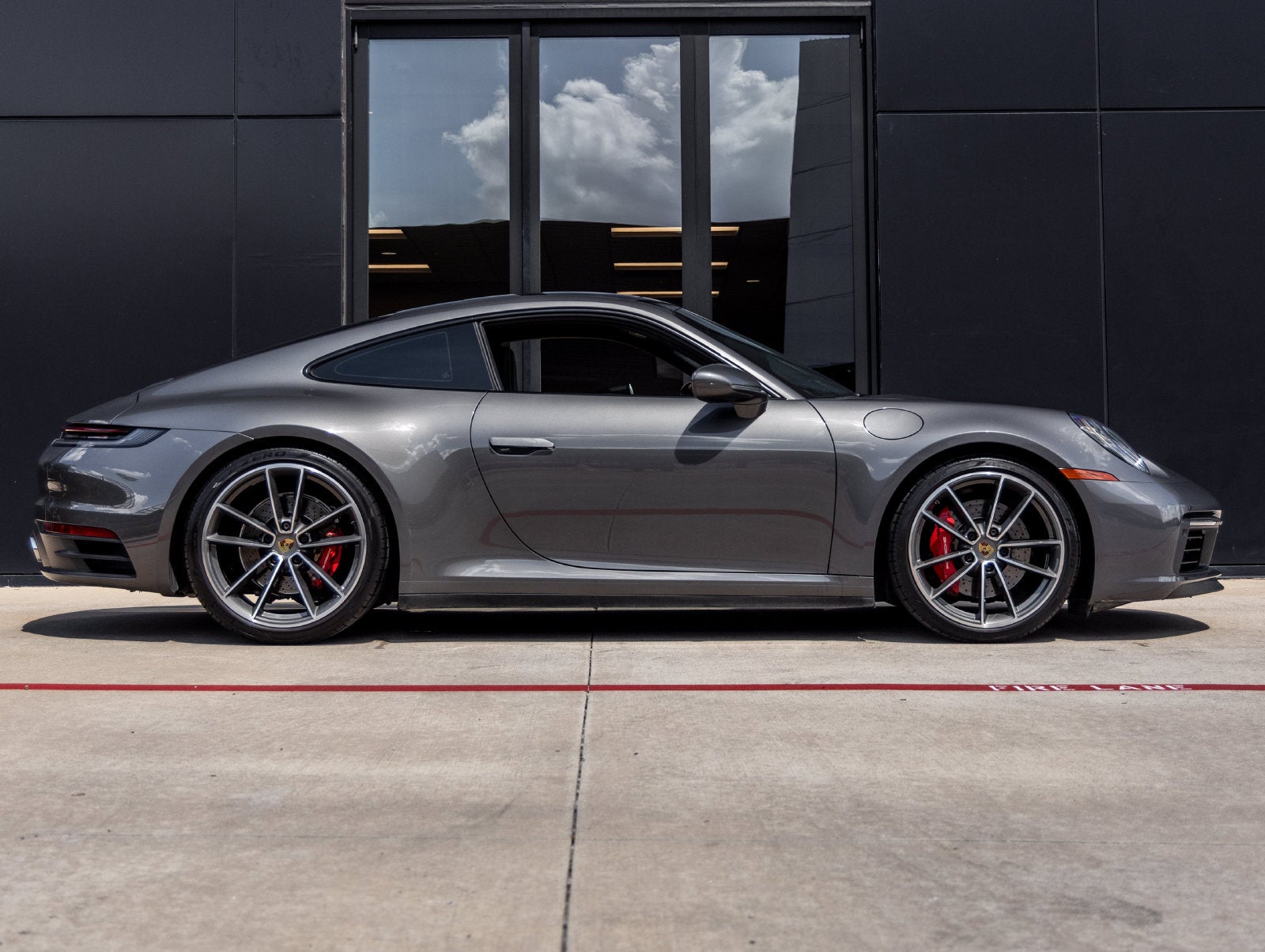 2020 Porsche 911 Carrera 4S