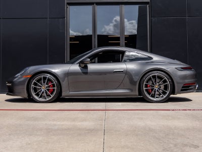 2020 Porsche 911 Carrera 4S