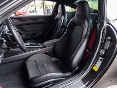 2026 Porsche 911 Carrera GTS