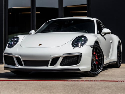 2018 Porsche 911 Carrera 4 GTS