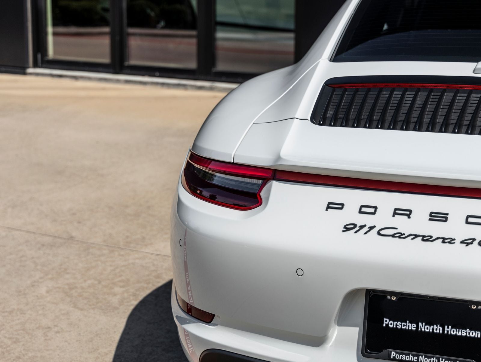 2018 Porsche 911 Carrera 4 GTS