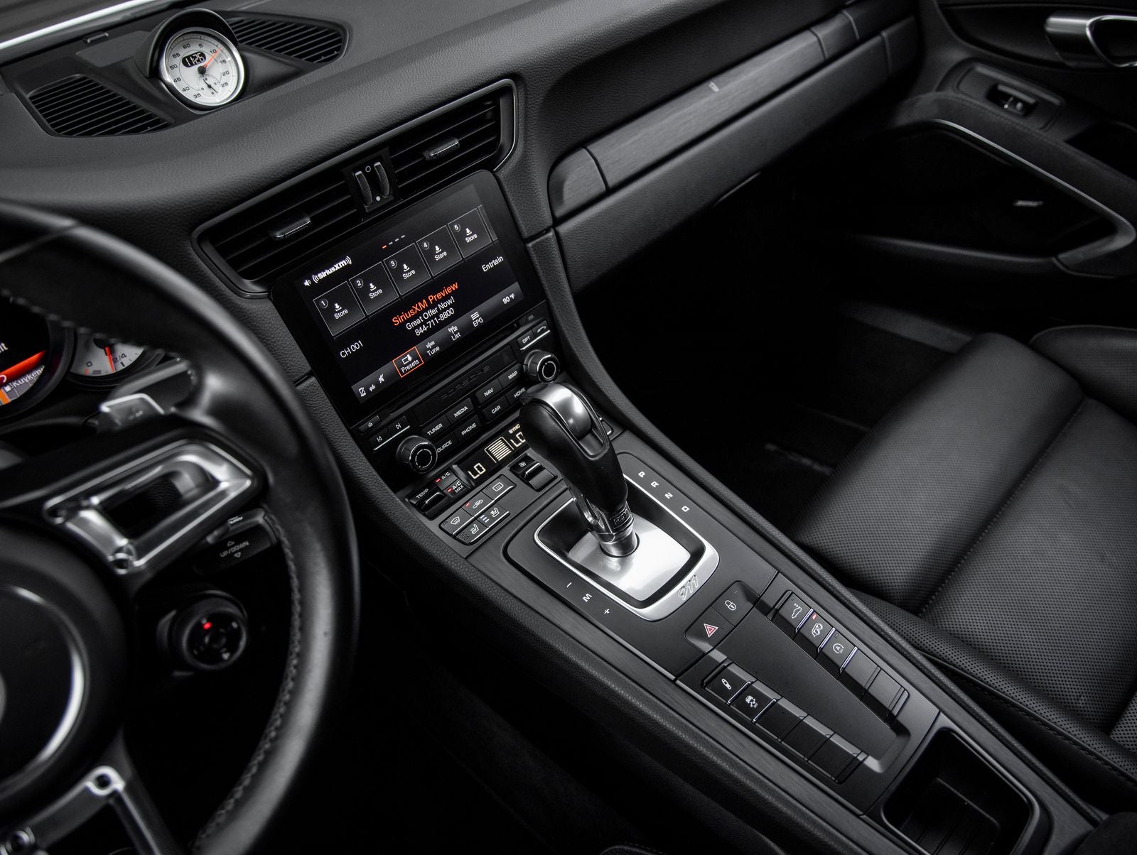 2018 Porsche 911 Carrera 4 GTS