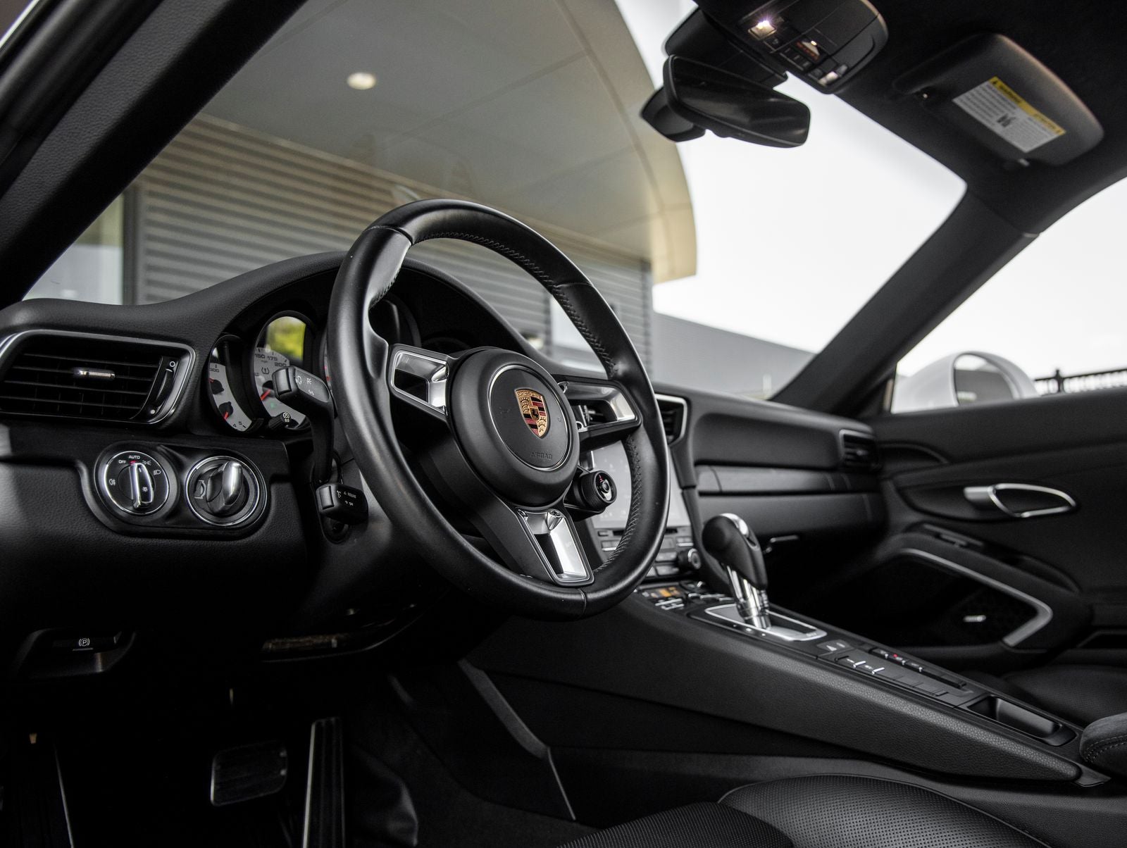 2018 Porsche 911 Carrera 4 GTS
