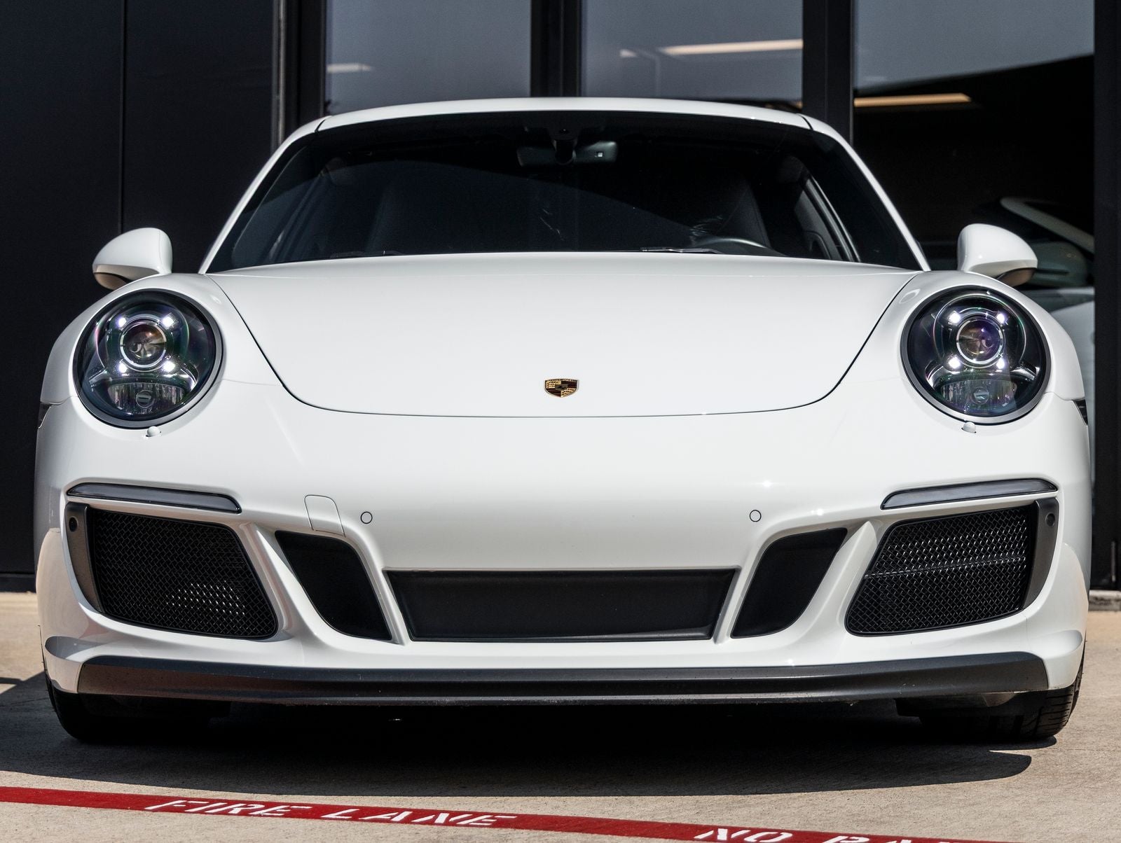 2018 Porsche 911 Carrera 4 GTS