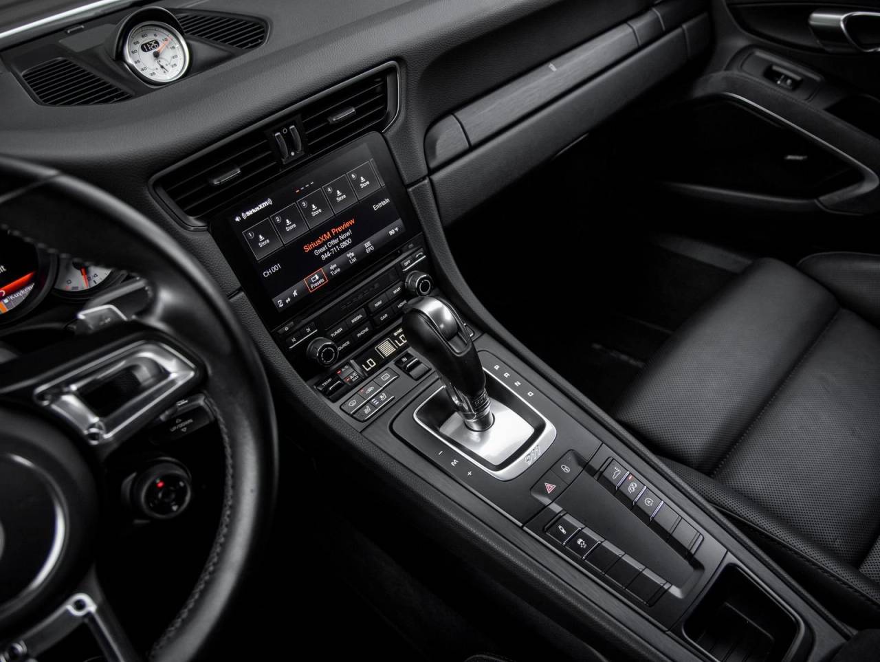 2018 Porsche 911 911 Carrera 4 GTS