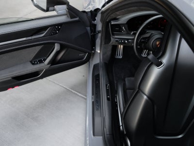 2025 Porsche 911 Carrera GTS