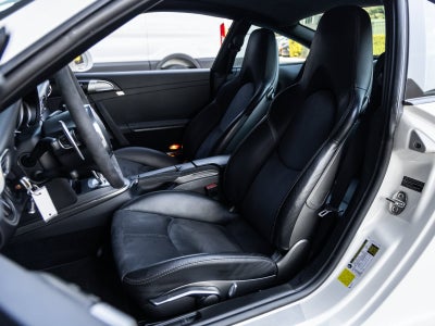 2012 Porsche 911 911 Carrera 4 GTS