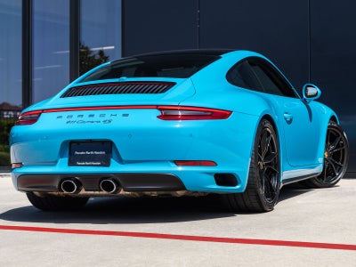 2017 Porsche 911 Carrera 4S