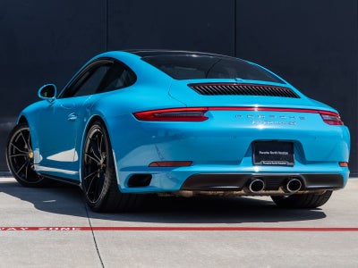 2017 Porsche 911 Carrera 4S