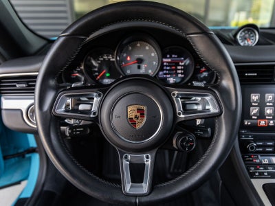 2017 Porsche 911 Carrera 4S