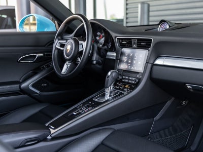 2017 Porsche 911 Carrera 4S